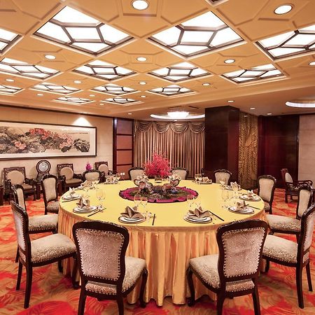 Kunming Jinjiang Hotel Екстериор снимка