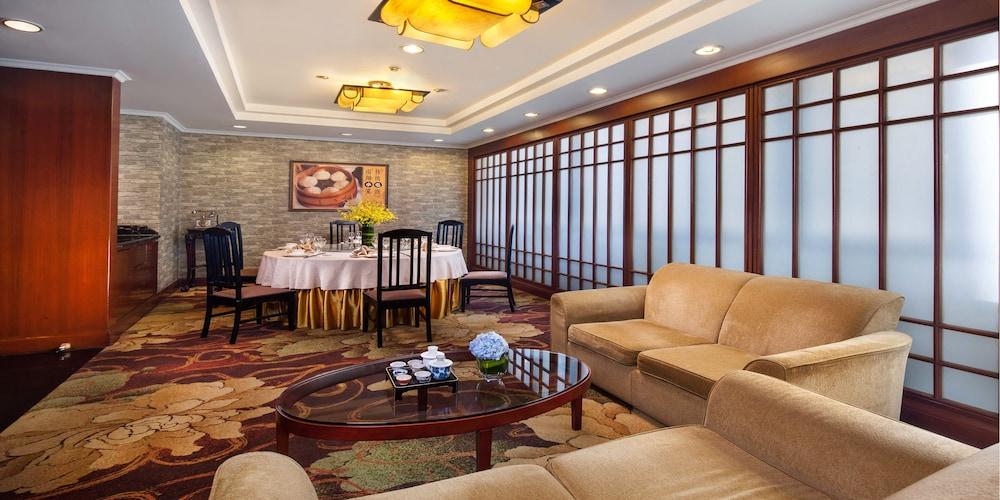 Kunming Jinjiang Hotel Екстериор снимка