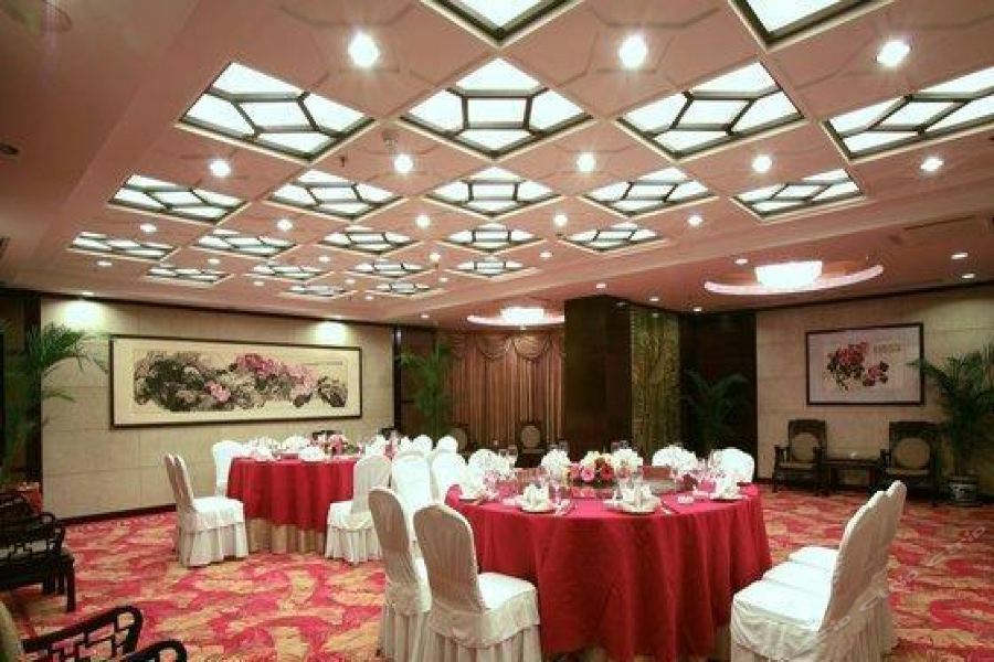 Kunming Jinjiang Hotel Екстериор снимка